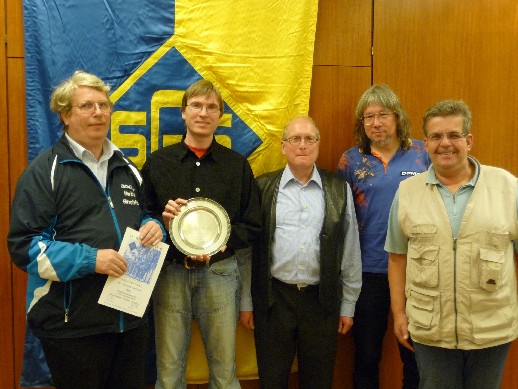 "SGS-Mannschaft des Jahres 2009" mit dem SGS-Vorstand