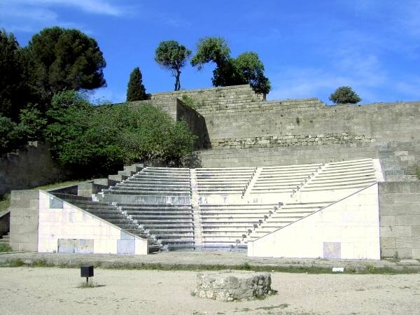 Akropolis von Rhodos: das Theater