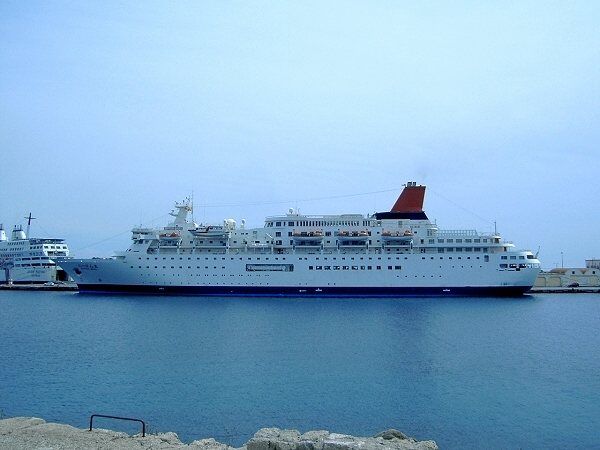 Schiffe im Hafen von Rhodos