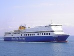 Fhre der "Blue Star Ferries" im Hafen von Rhodos