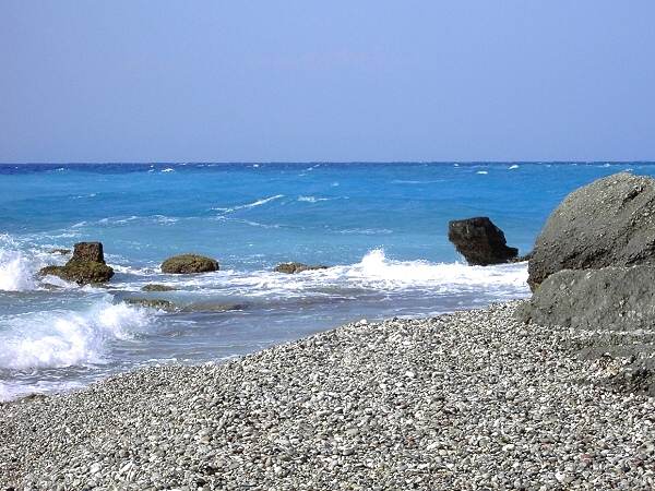 Meer und Kieselstrnde an der Nordspitze von Rhodos