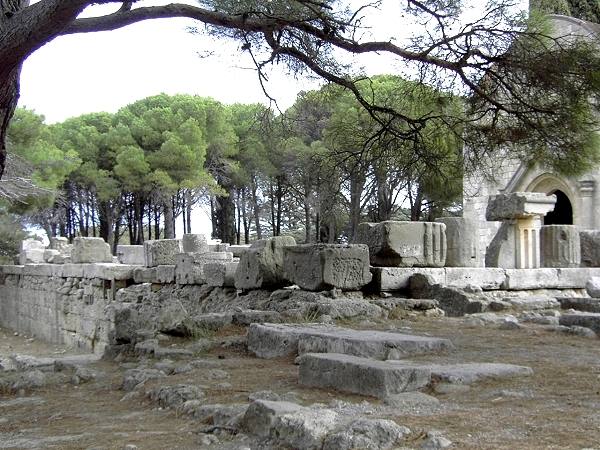 Akropolis von Ialyssos: die Ruine des Pallas Athene Tempels