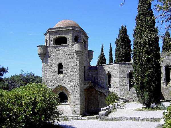 Berg Filerimos: die Marienkirche, Kreuzkuppel-Kirche der Johanniter