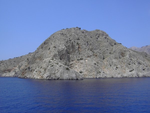 Entlang der Sdkste der Insel Symi