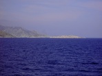 Auf der Fhre von Symi nach Rhodos, querab die Halbinsel Loryma (Bozburun)